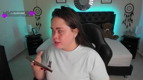 Olivia jones online show from September 19, 11:33 am