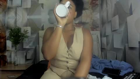Snapshot of _pamela_ebony_ chatting on May 30, 12:08 am pamela ebony online show from May 30, 12:08 am