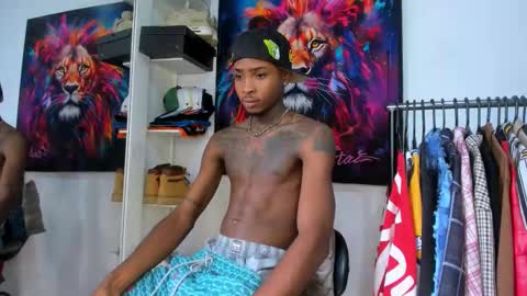 Kevin  online show from October 26, 6:58 pm