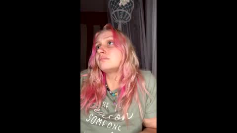 Snapshot of _peaceoutgirlscout_ chatting on September 21, 1:51 am _peaceoutgirlscout_ online show from September 21, 1:51 am