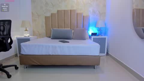  peach1  online show from October 27, 2:43 pm