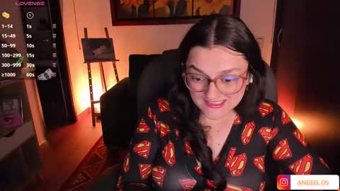 Snapshot of _peach__ chatting on February 14, 3:54 am violeta ig online show from February 14, 3:54 am