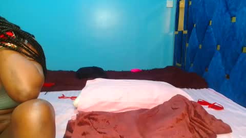 Snapshot of _peach_p chatting on March 3, 12:05 pm Peach online show from March 3, 12:05 pm