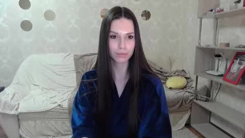 _pretty_fox_ online show from October 11, 3:43 pm
