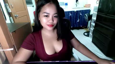 Princess nicole online show from December 13, 8:04 pm