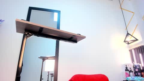 rebecca online show from November 11, 4:40 pm