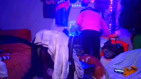 Snapshot of _redxxx chatting on December 28, 8:58 am REDxxx online show from December 28, 8:58 am