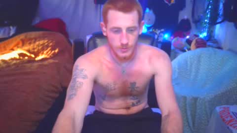 Snapshot of _redxxx chatting on December 30, 3:46 pm REDxxx online show from December 30, 3:46 pm