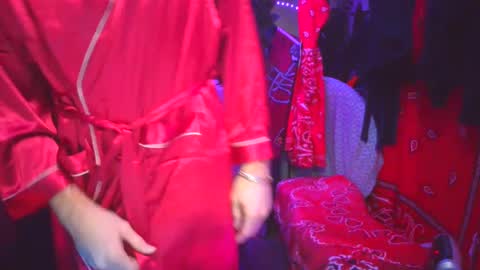 Snapshot of _redxxx chatting on January 11, 9:15 am REDxxx online show from January 11, 9:15 am