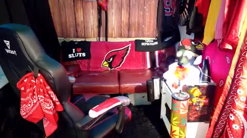 Snapshot of _redxxx chatting on September 12, 8:36 am REDxxx online show from September 12, 8:36 am