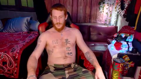 Snapshot of _redxxx chatting on October 1, 4:07 am REDxxx online show from October 1, 4:07 am