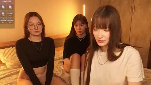 LISSAPVT IS OPEN online show from November 15, 5:09 pm