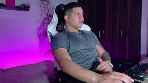 Roberto online show from October 14, 12:50 pm