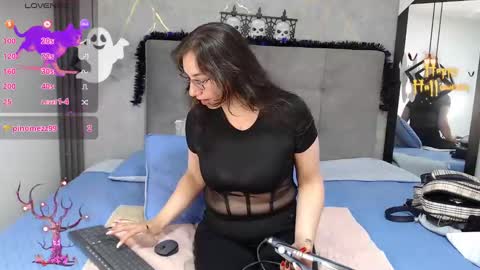 Snapshot of _samaanta_ chatting on October 17, 2:30 pm Samanta online show from October 17, 2:30 pm