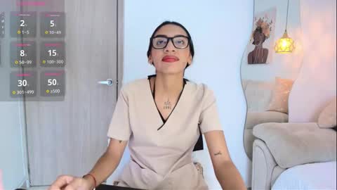 SAMARA SMITH  online show from October 8, 7:44 pm