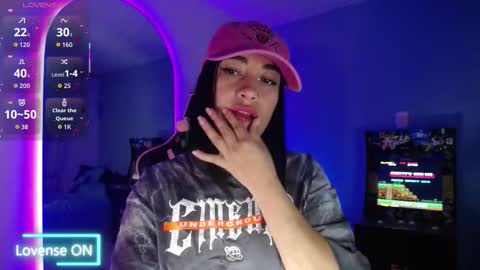  SantaLove  online show from February 15, 1:35 am