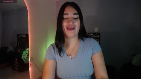  SantaLove  online show from April 15, 8:20 pm