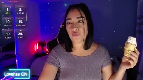  SantaLove  online show from June 15, 8:44 pm