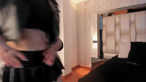 Sara online show from February 18, 2:38 pm