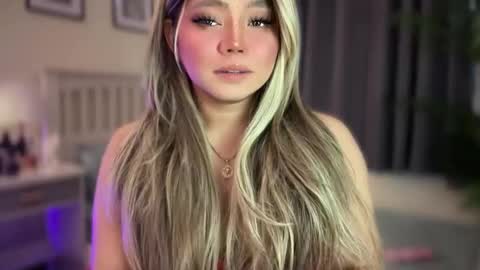 Snapshot of _seductive_jane chatting on February 10, 10:36 pm ENAJ online show from February 10, 10:36 pm