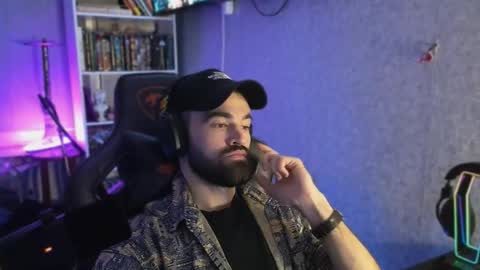 Ask me online show from September 25, 8:23 pm