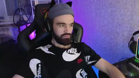 Ask me online show from November 1, 6:43 pm