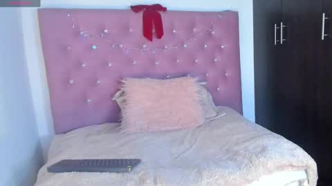 Snapshot of _sexbunny_ chatting on December 27, 1:32 am _sexbunny_ online show from December 27, 1:32 am