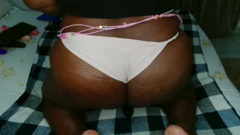 Snapshot of _sexxyleemama chatting on July 28, 6:20 pm _sexxyleemama online show from July 28, 6:20 pm