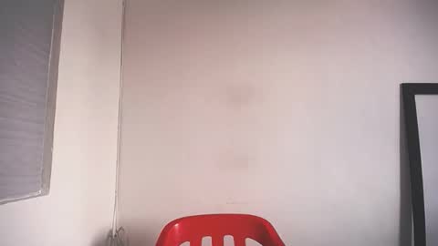 Juan Pablo-independent model online show from December 4, 4:48 pm