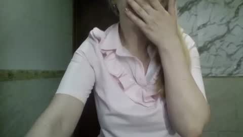 SexyXSveta  online show from May 22, 4:41 am