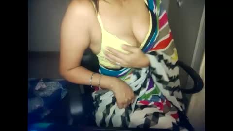 Snapshot of _shalini_0 chatting on September 26, 5:50 pm _shalini_0 online show from September 26, 5:50 pm