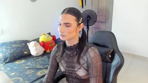 Shantall online show from May 17, 3:48 am