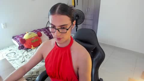 Shantall online show from May 22, 5:25 am