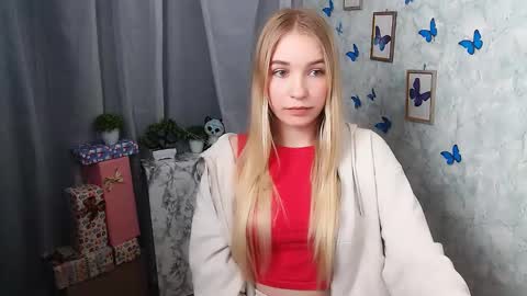 Snapshot of _snow_queen__ chatting on December 11, 5:26 pm Rachel online show from December 11, 5:26 pm