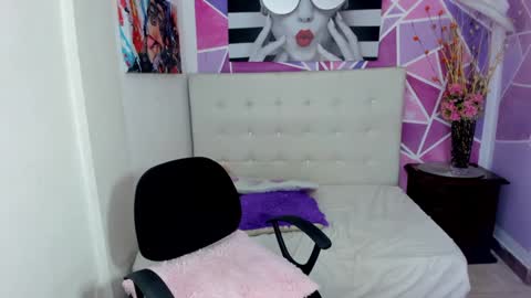 Snapshot of _sofia_agudelo chatting on January 23, 2:23 am Sofia online show from January 23, 2:23 am