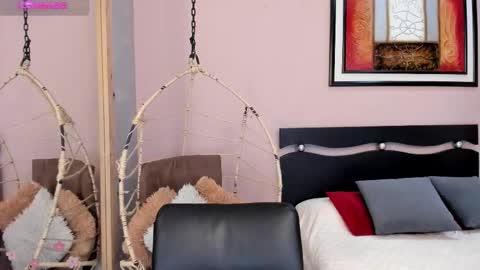    640  200   online show from December 2, 7:31 pm