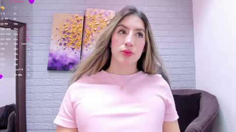 Snapshot of _sofia_cruz chatting on May 12, 6:27 pm 640 200 online show from May 12, 6:27 pm