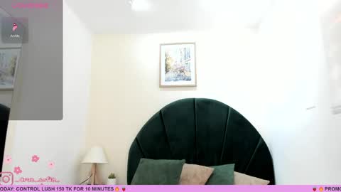 Snapshot of _sofia_cruz chatting on May 27, 7:33 pm 640 200 online show from May 27, 7:33 pm