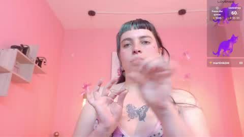 Snapshot of _sofia_smith1 chatting on June 11, 2:48 pm Sofia online show from June 11, 2:48 pm