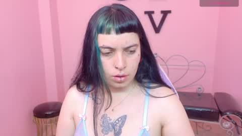 Snapshot of _sofia_smith1 chatting on June 30, 12:17 pm Sofia online show from June 30, 12:17 pm