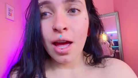 Snapshot of _sofia_smith1 chatting on July 14, 2:05 am Sofia online show from July 14, 2:05 am