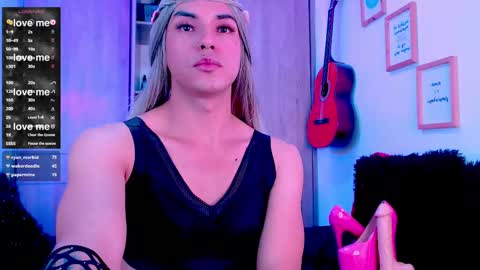 Snapshot of _sofiluna chatting on February 22, 6:41 pm SofiLuna online show from February 22, 6:41 pm