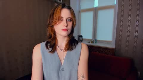 Snapshot of _some_howhere_ chatting on November 4, 9:19 am Liz online show from November 4, 9:19 am