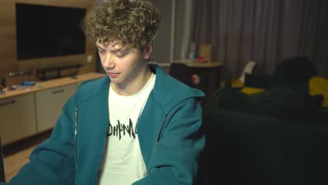 OLIVERpvt is open online show from January 29, 12:02 pm