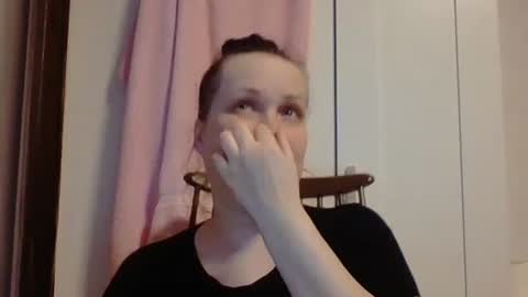 Melisa online show from February 22, 3:58 pm