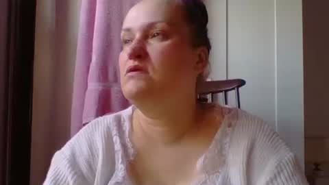 Melisa online show from March 10, 7:32 am