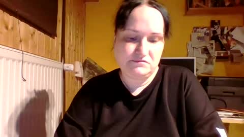 Melisa online show from June 24, 11:42 am