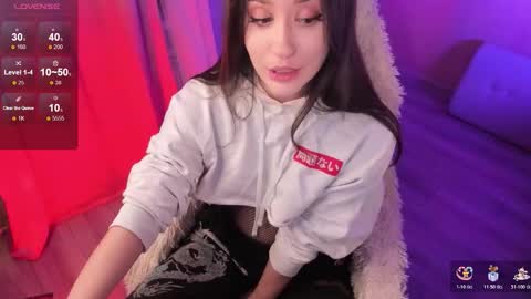 _sserendipityy_ online show from November 28, 5:15 pm