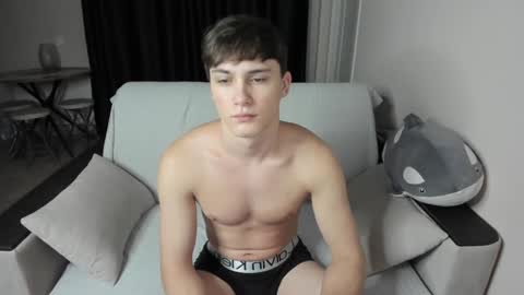 Snapshot of _stager_ chatting on January 5, 4:36 am MARKPVT IS OPEN online show from January 5, 4:36 am