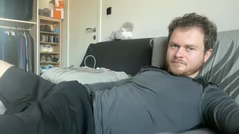 Snapshot of _stevie___ chatting on March 8, 1:15 pm _stevie___ online show from March 8, 1:15 pm
